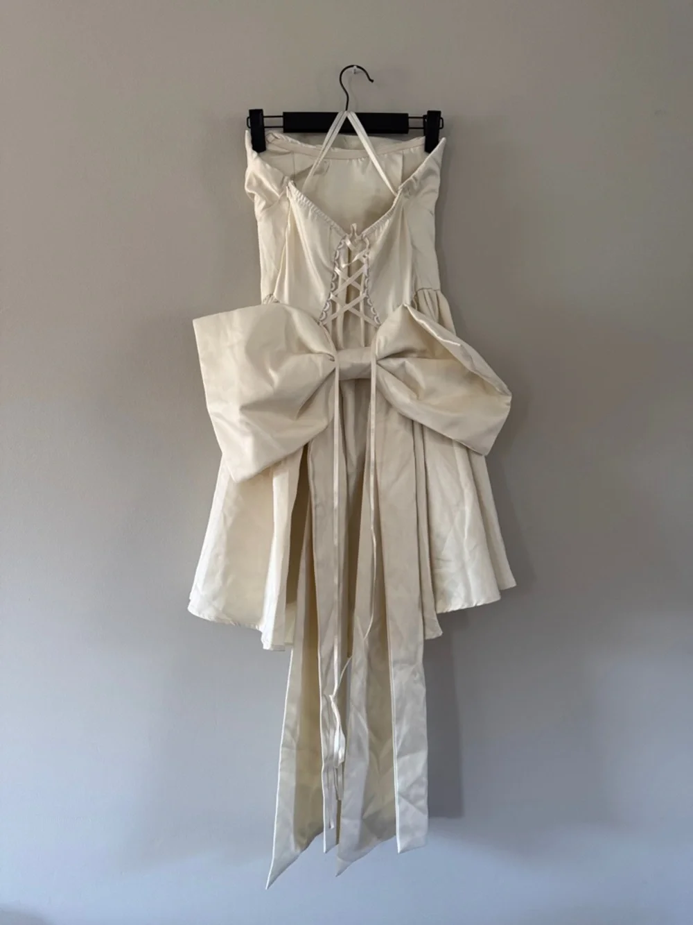 Strapless Cream Cocktail Dress - Picture 5 of 8